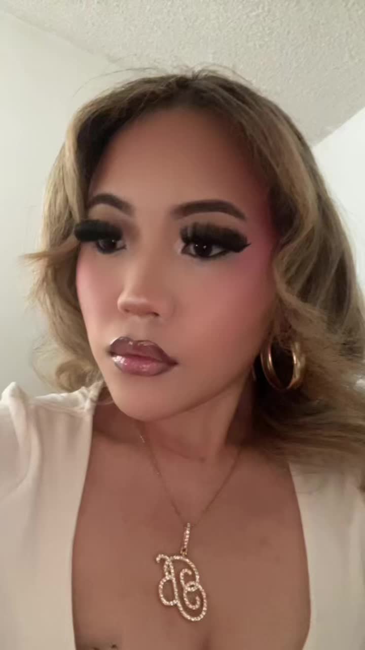 @bettyhlivang
