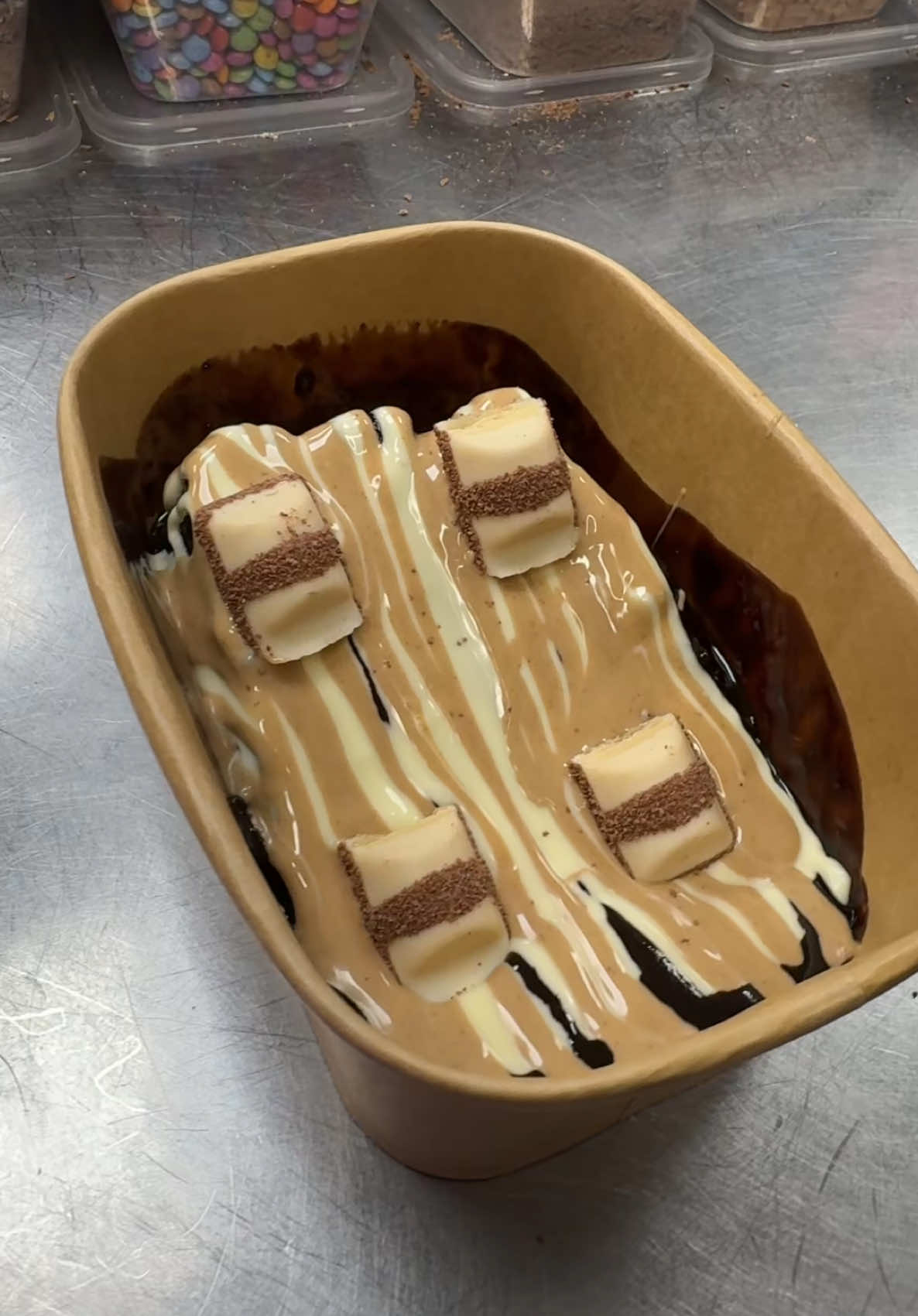 @Yum Yum Burgers & Desserts