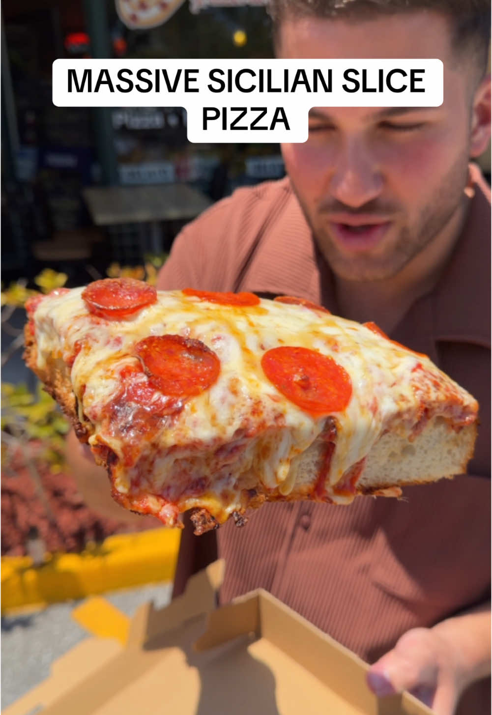 @mikeiseating