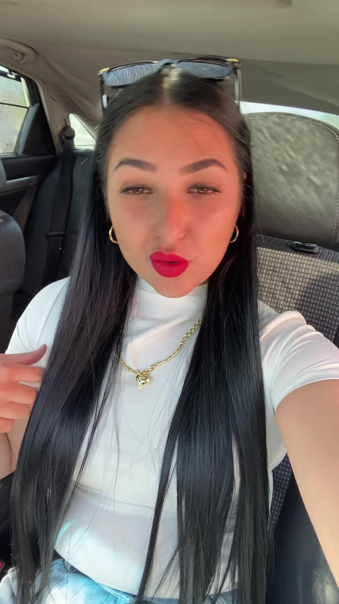 @Vanika🫶🏽
