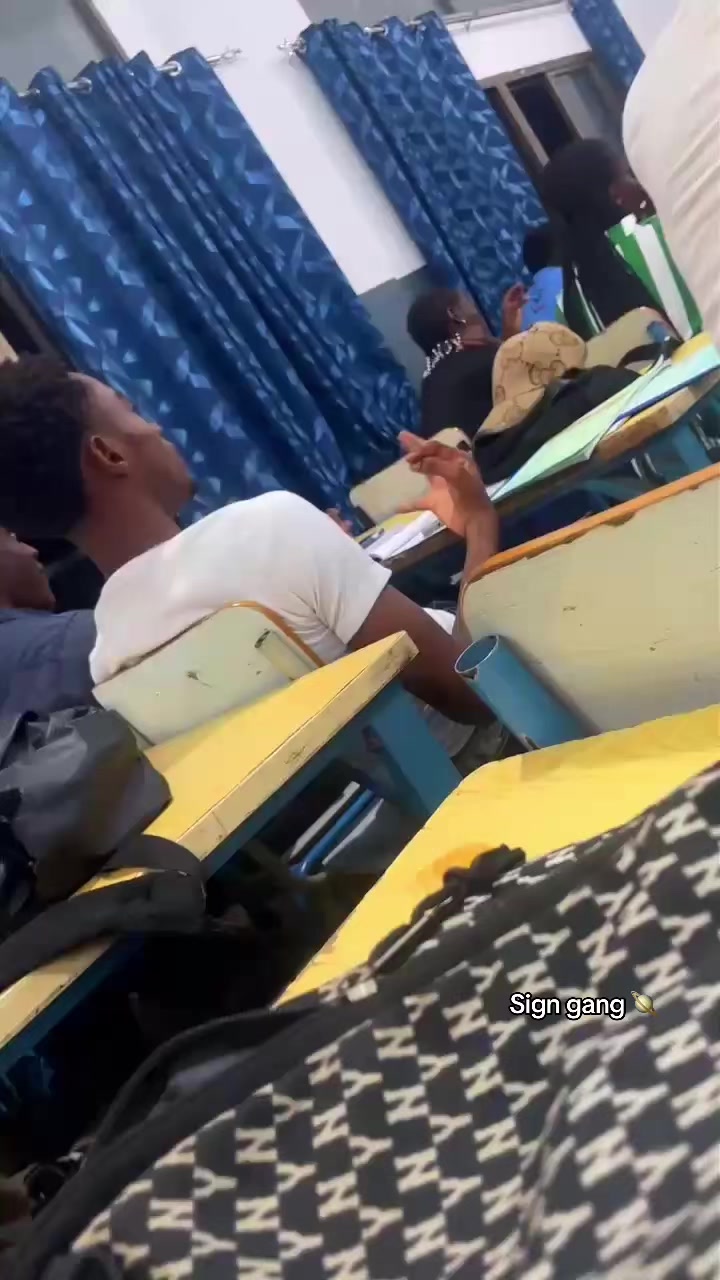 @𝐀𝐫𝐜𝐡𝐢 🪐