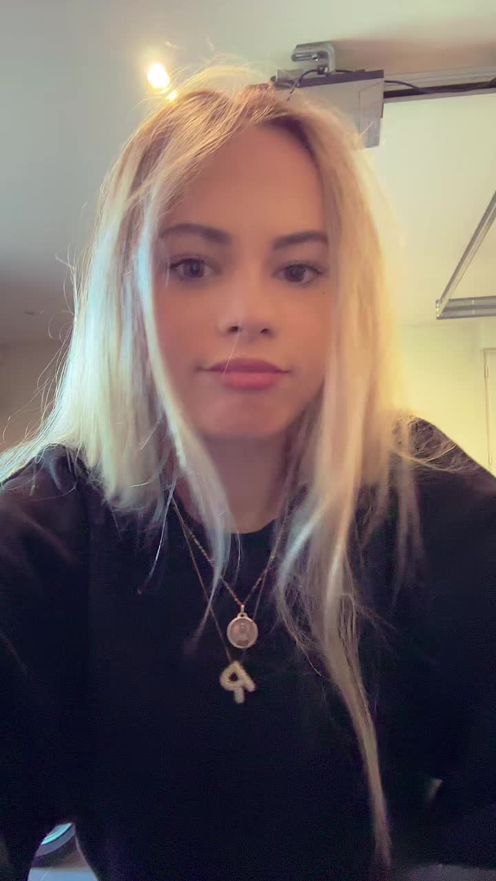 @L&Oslash;UL&Oslash;UT&Xi;