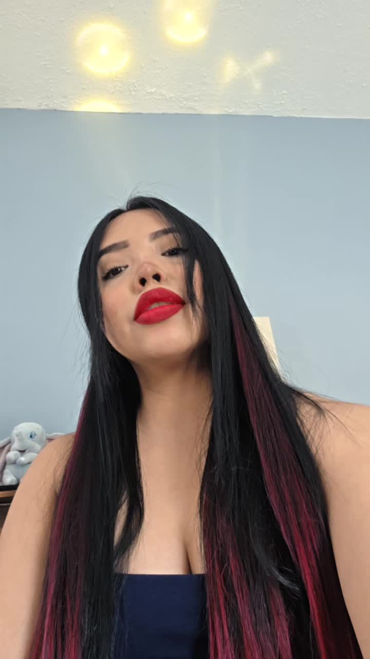 @Valentina ❤️&zwj;🔥💋Tina👸