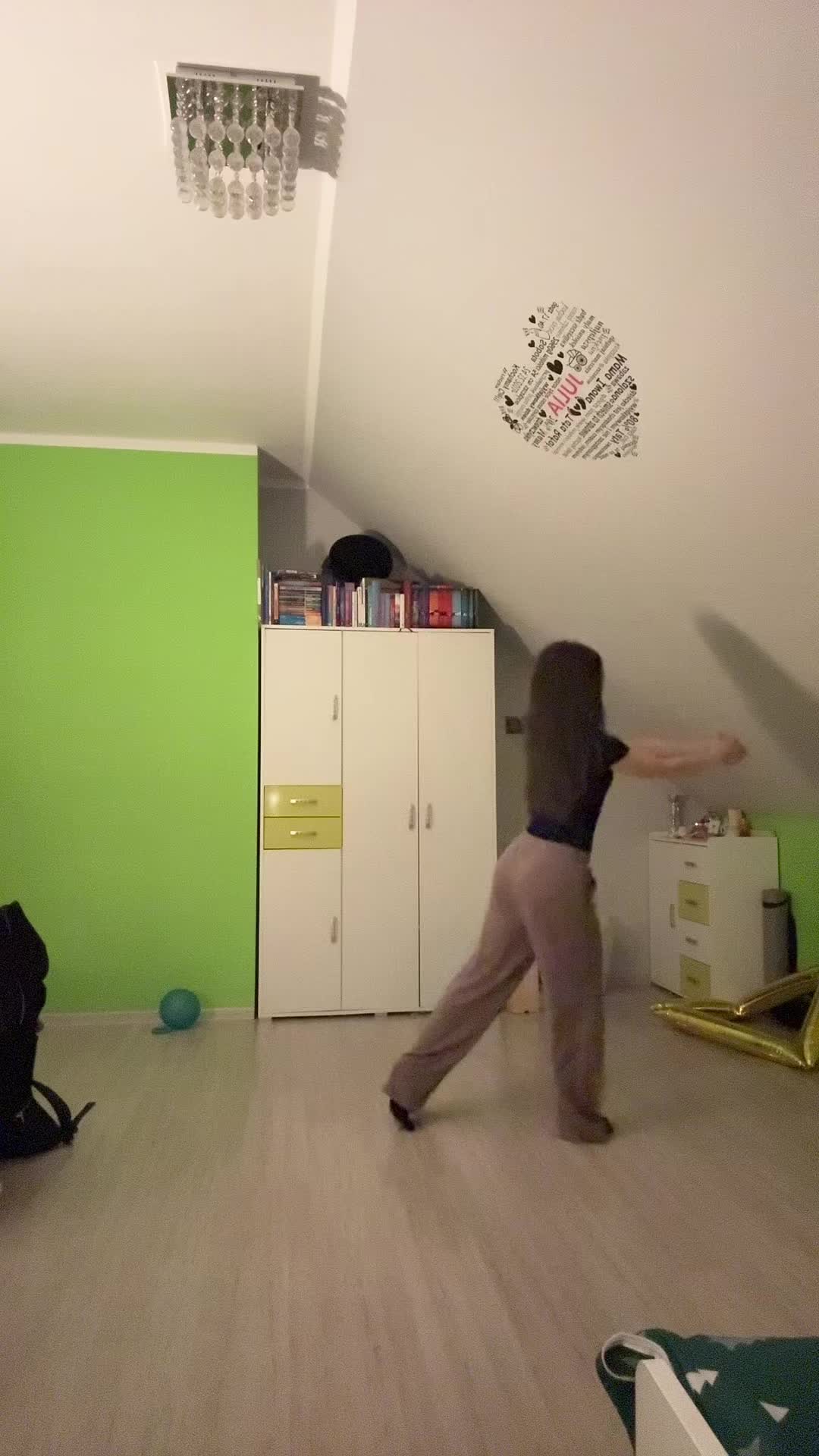 @Julia