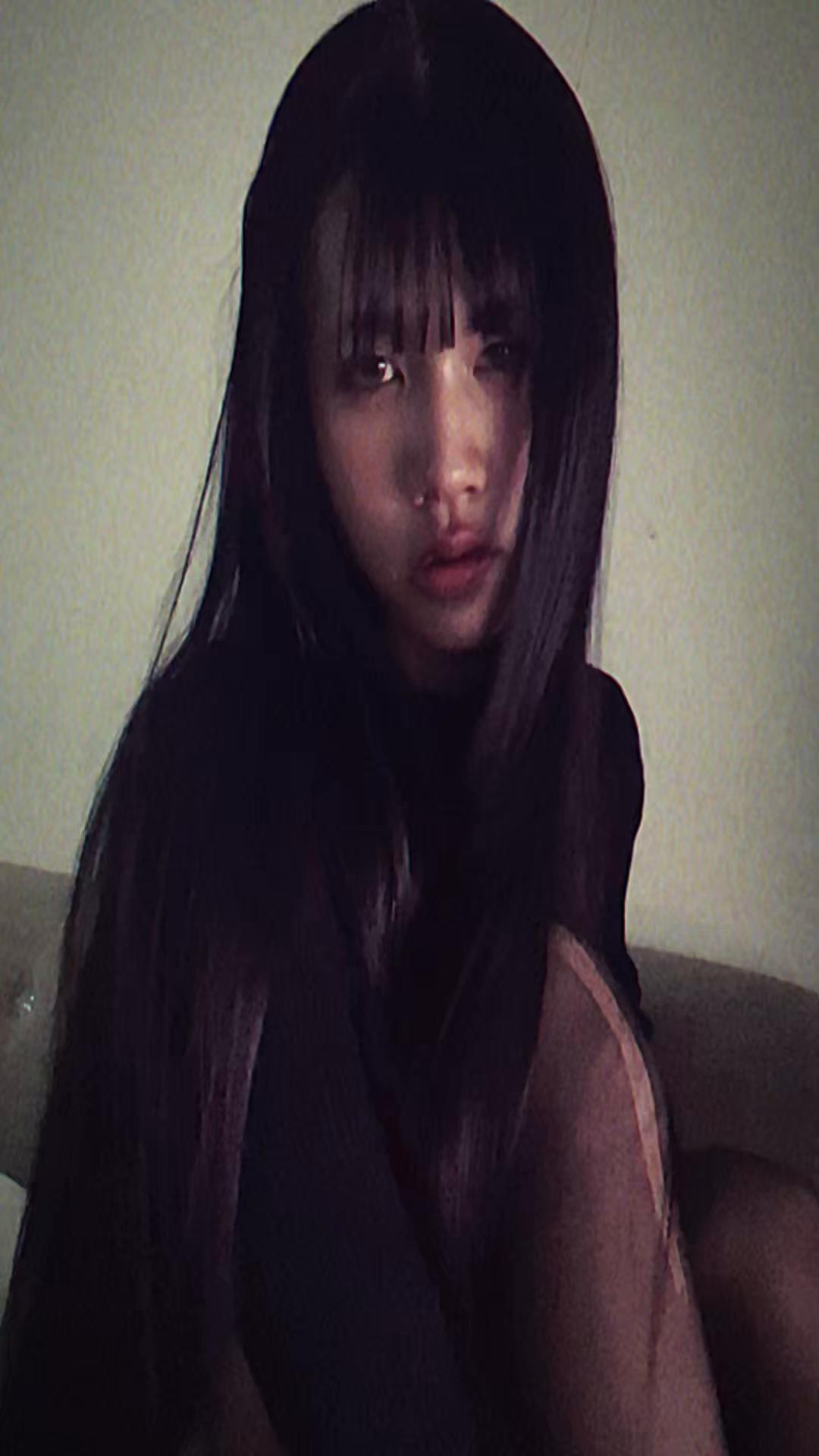 @L𝒶𝓊𝓊