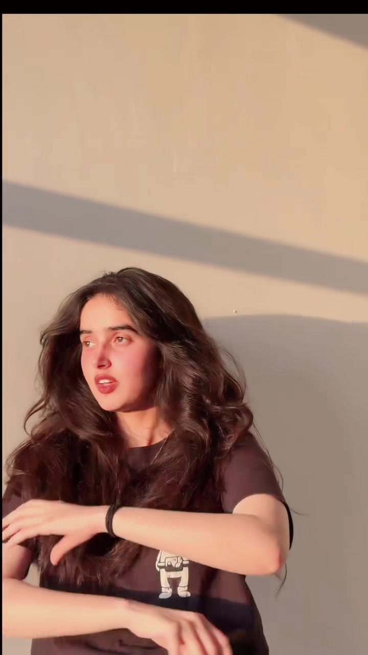 @Jiya 🦋