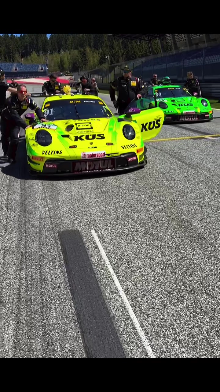 @derkluetsch_