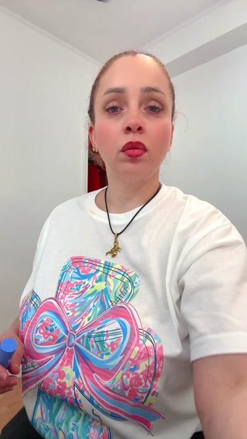 @TikTok Shop De La Rubia