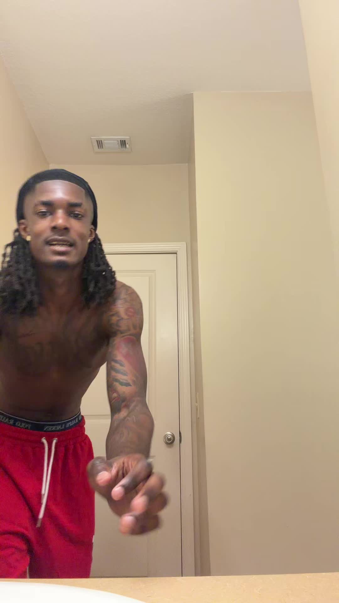 @1ishaun