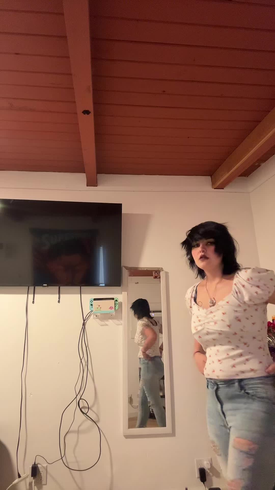 @Throat_goats11