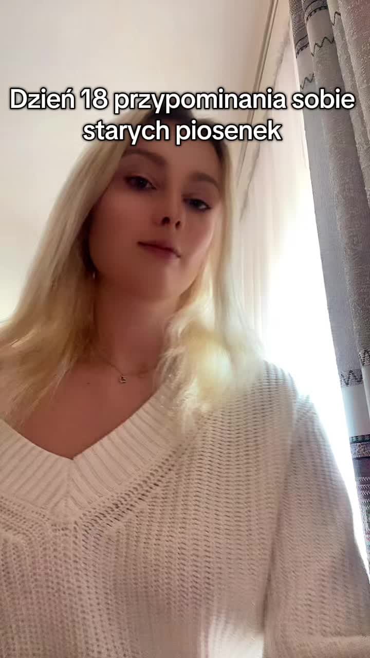 @🦋 Julia 🦋