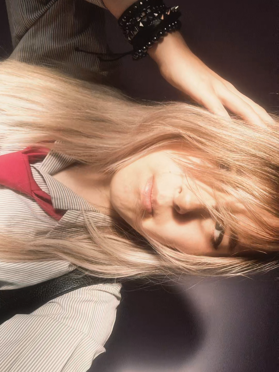 @Zuza🐺🩷