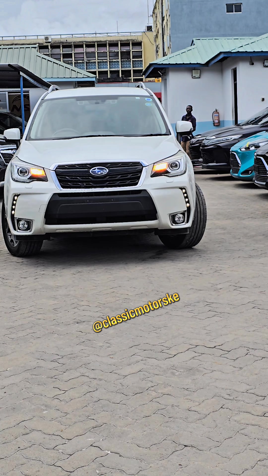 @classic motors ke