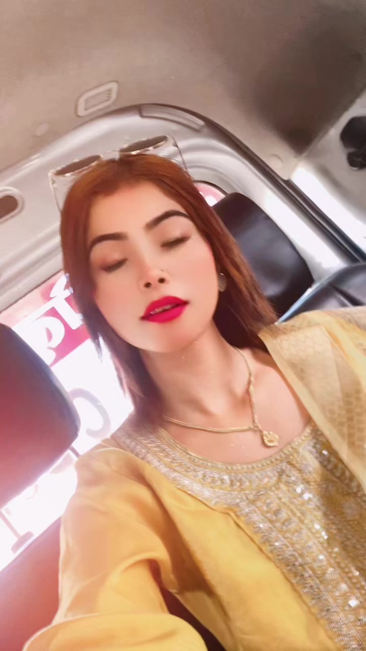 @Maya beautyparlour