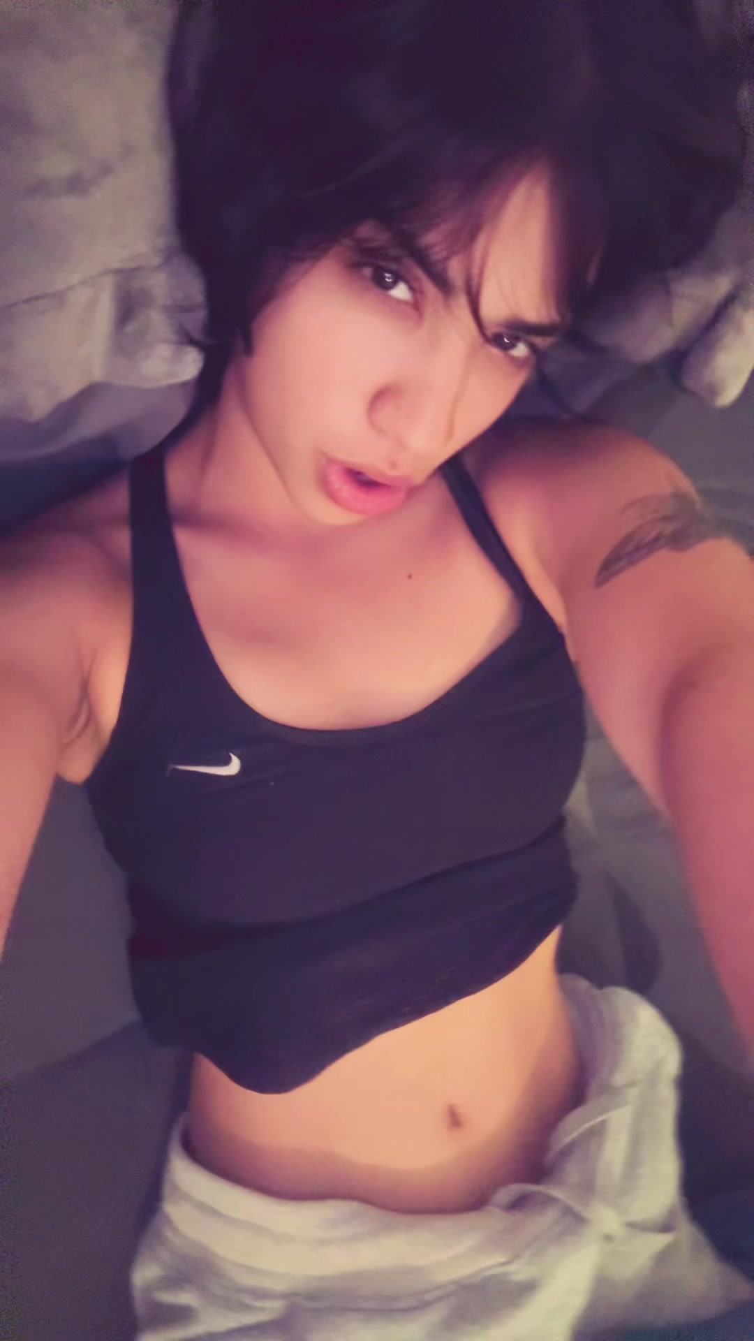 @hotgirlfrida