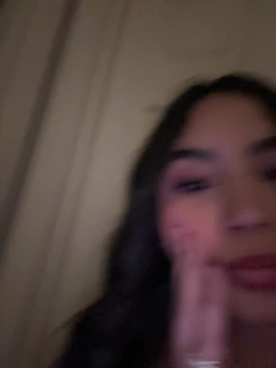 @izabella