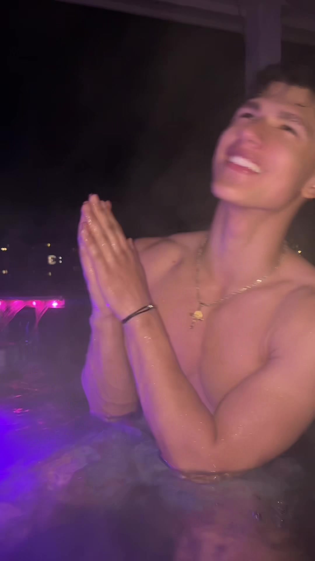 @niko