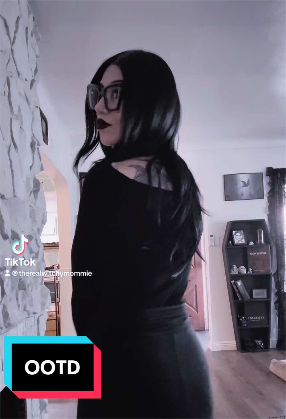 @therealwitchymommie