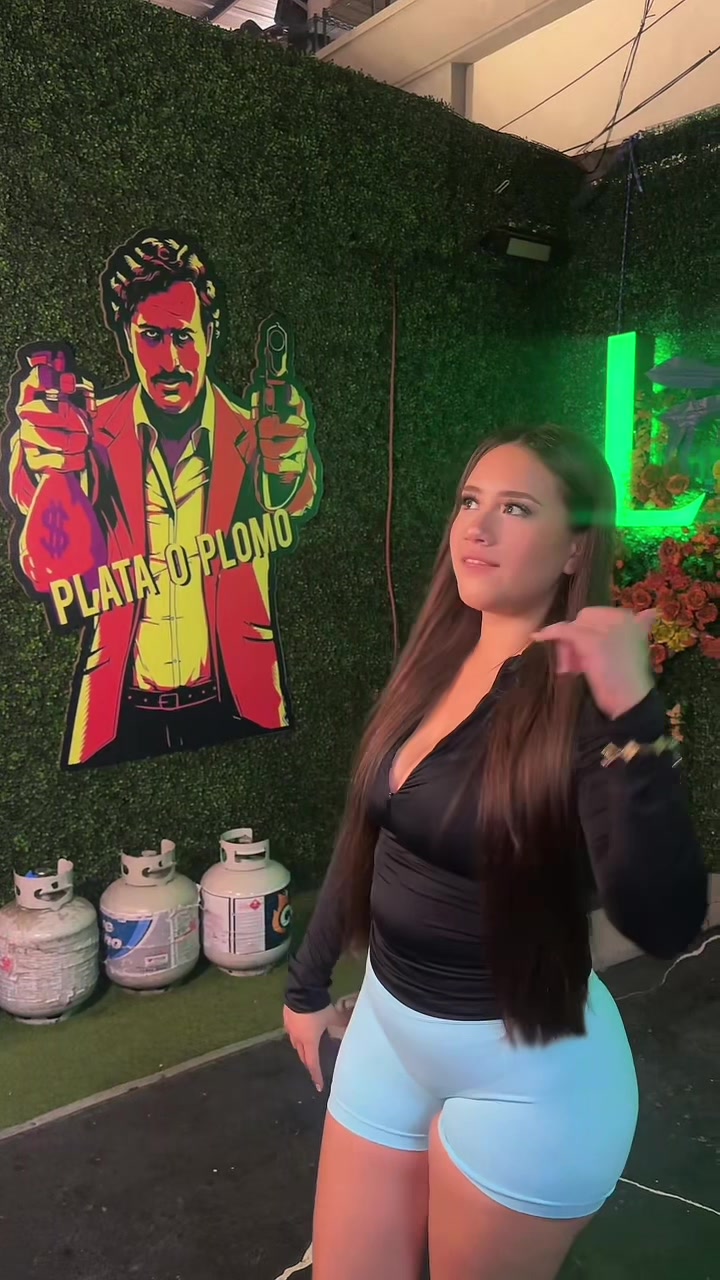 @angela
