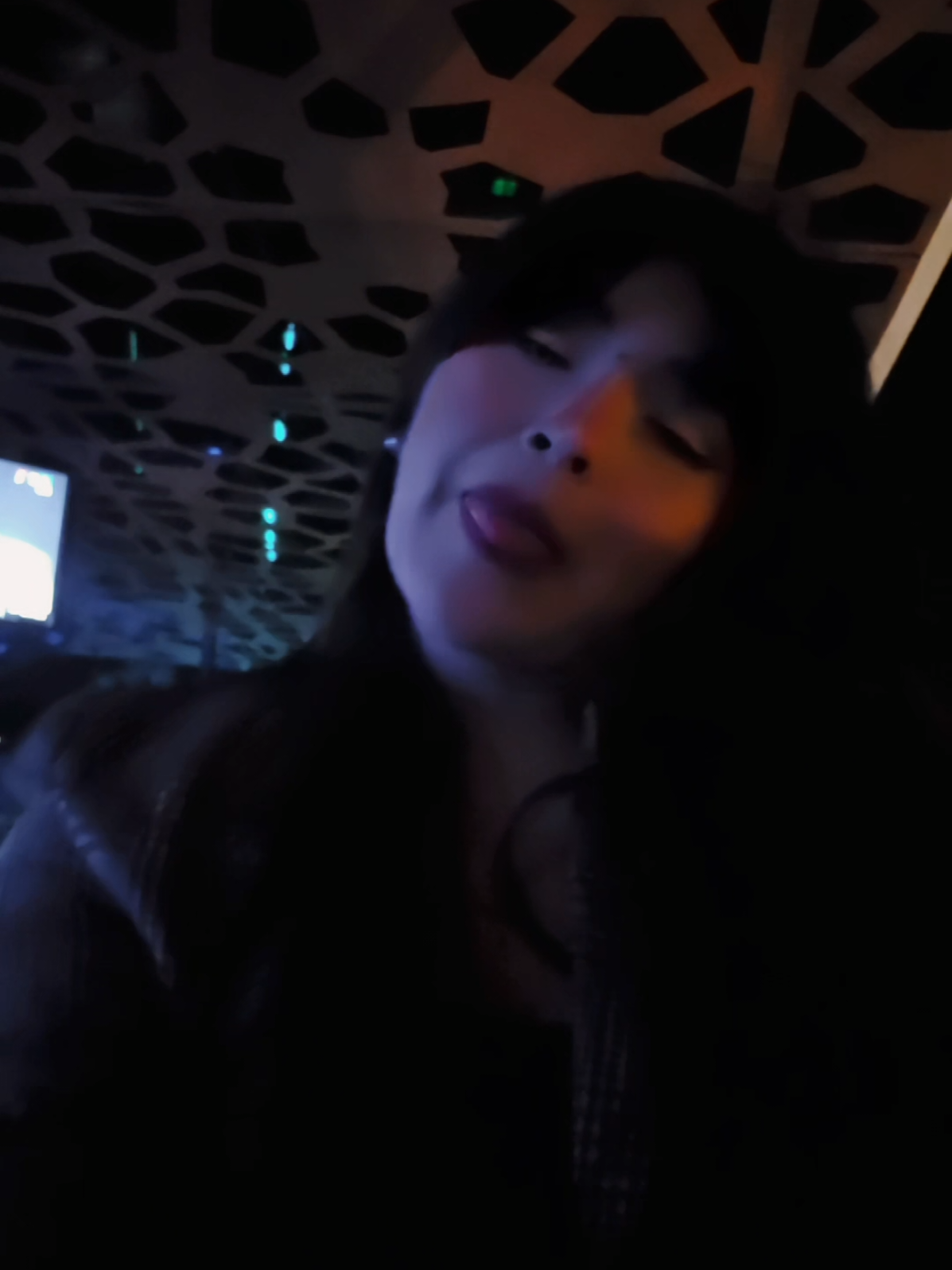 @kmelyhn