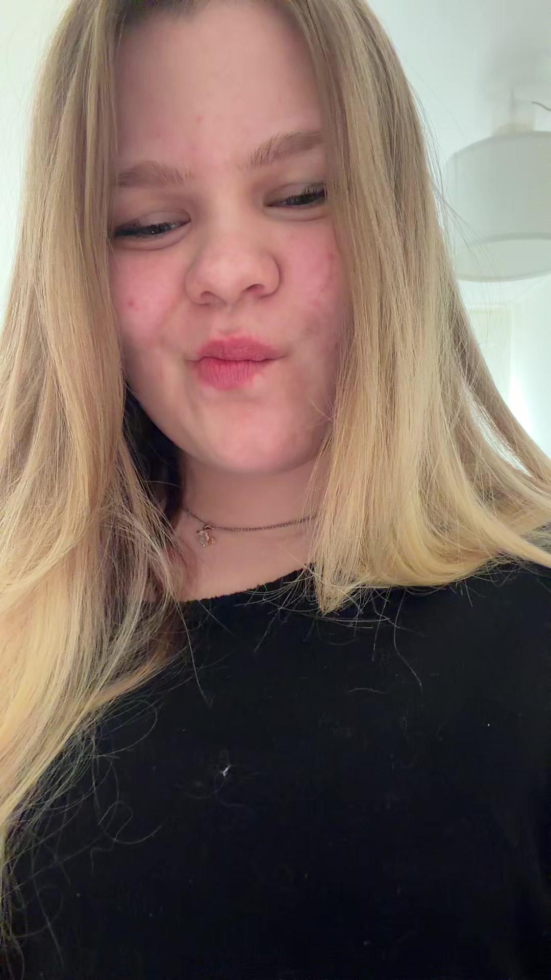 @EBBA 𖣎
