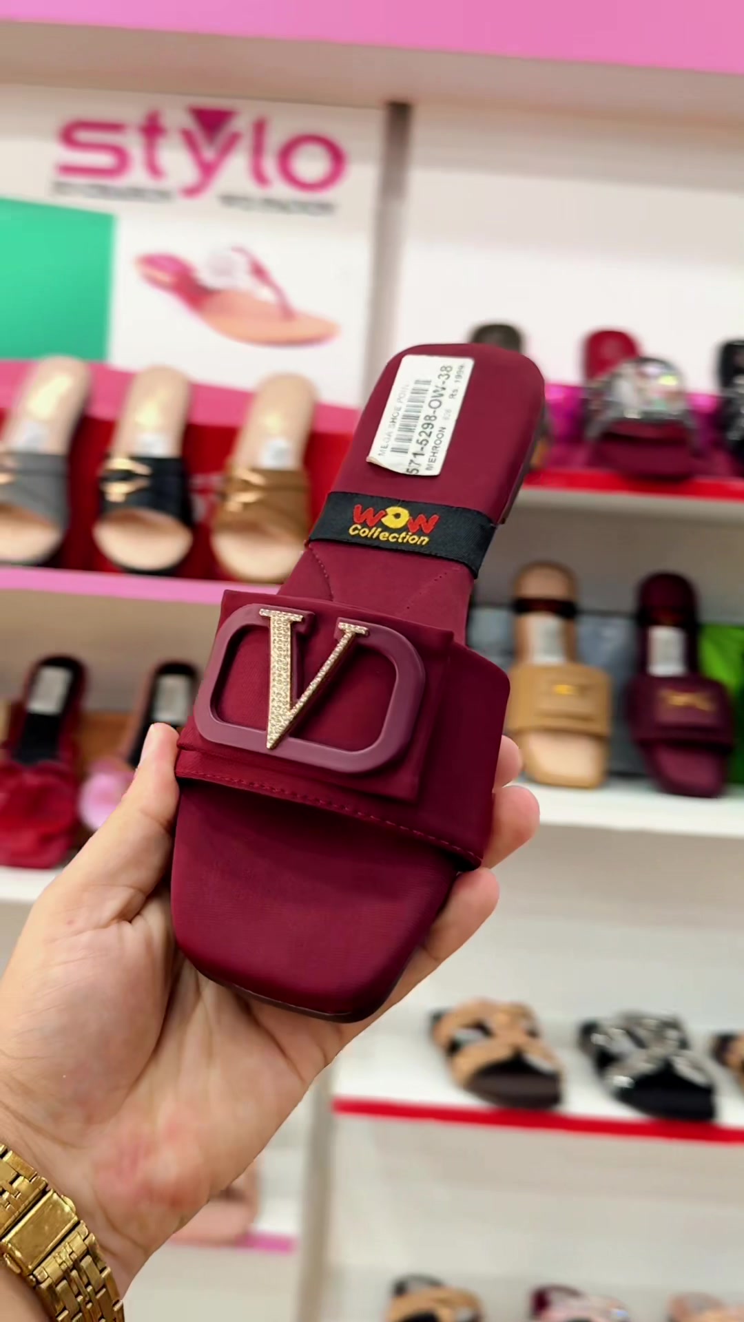 @Mega Shoes Point 2