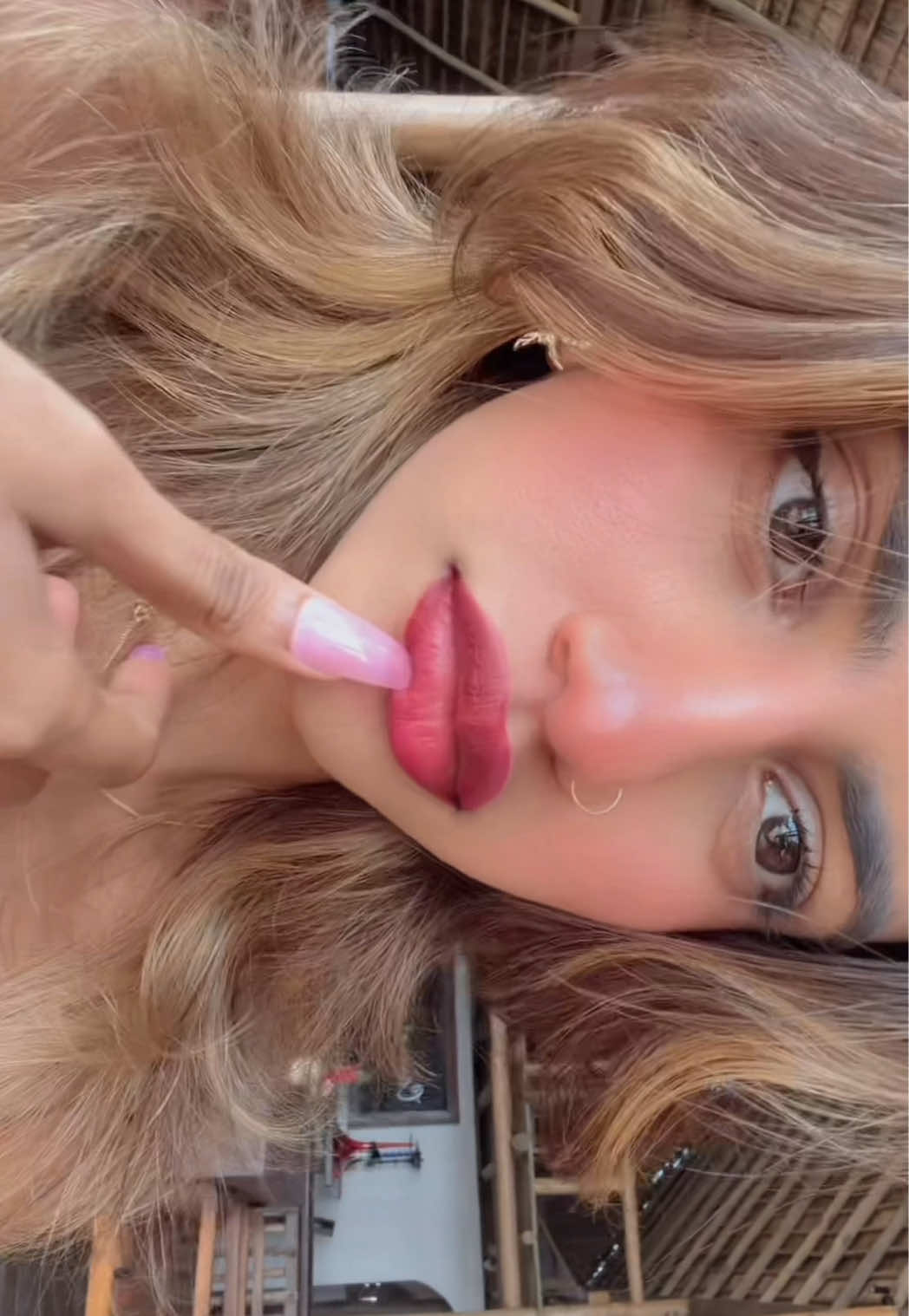 @Y💋ྀིྀི