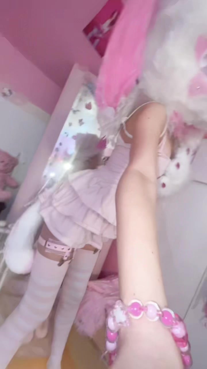 @🪽🎀