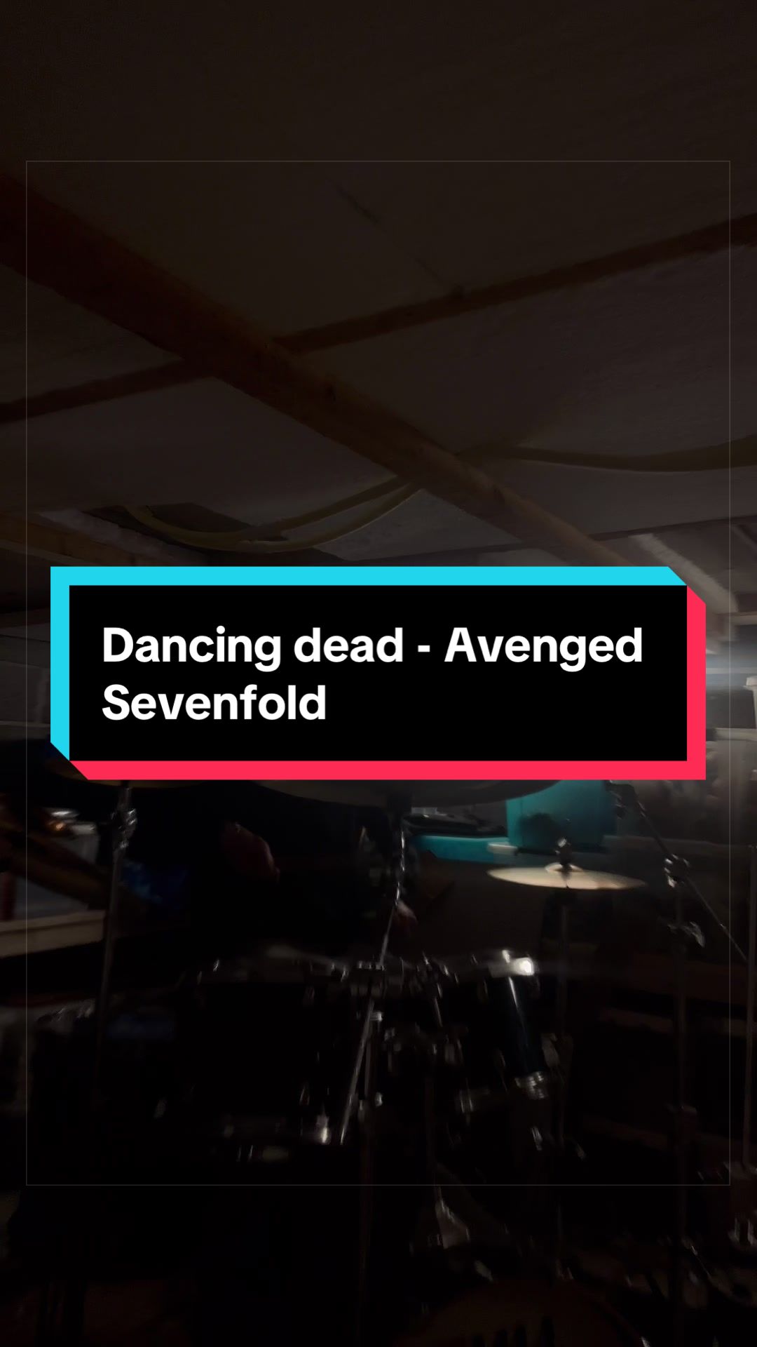@🥁