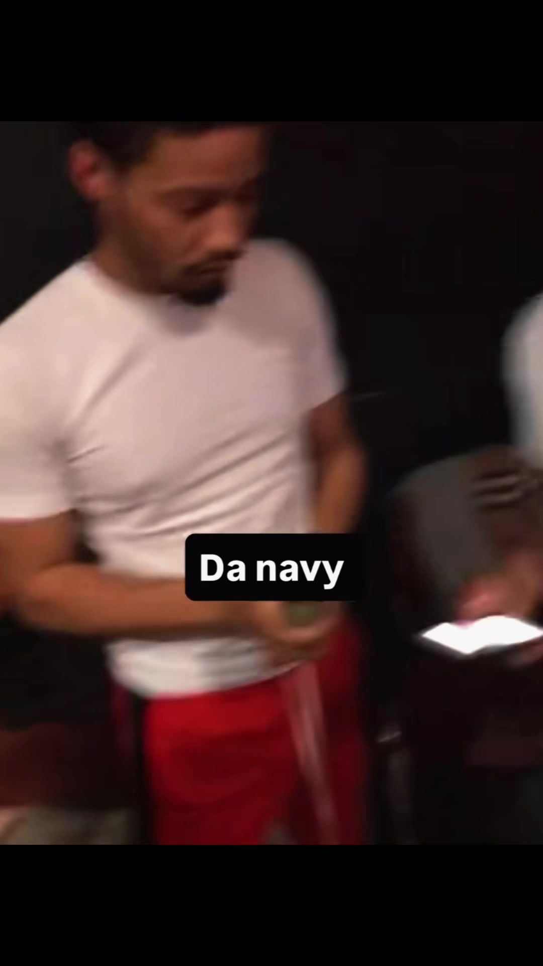 @VeezeWorst🤓🏄🏽&zwj;♂️