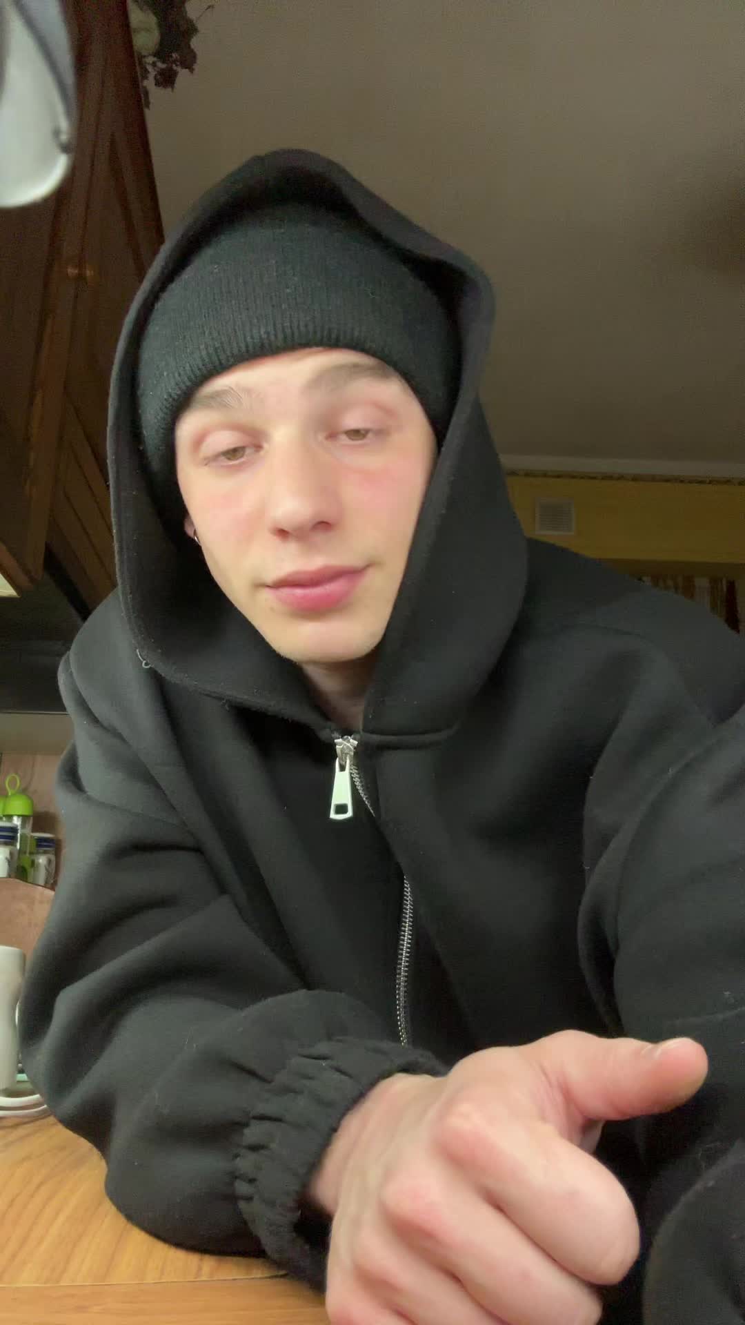@inos