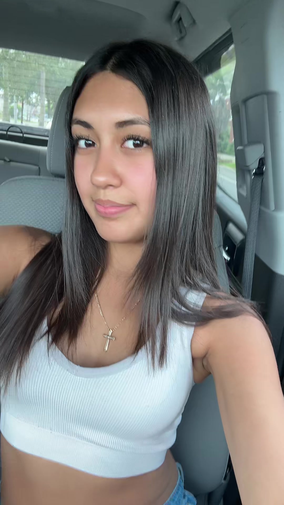 @⊱✿⊰
