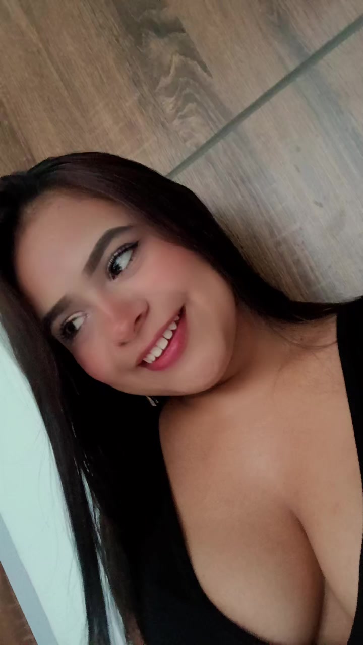 @Valen Guayara🌻