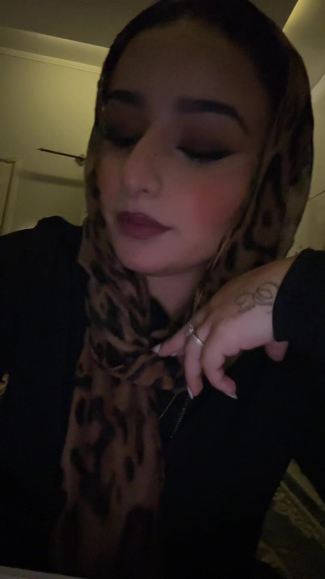 @ن