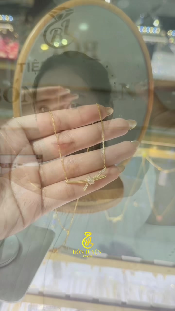 @Bốn Luyện Jewelry