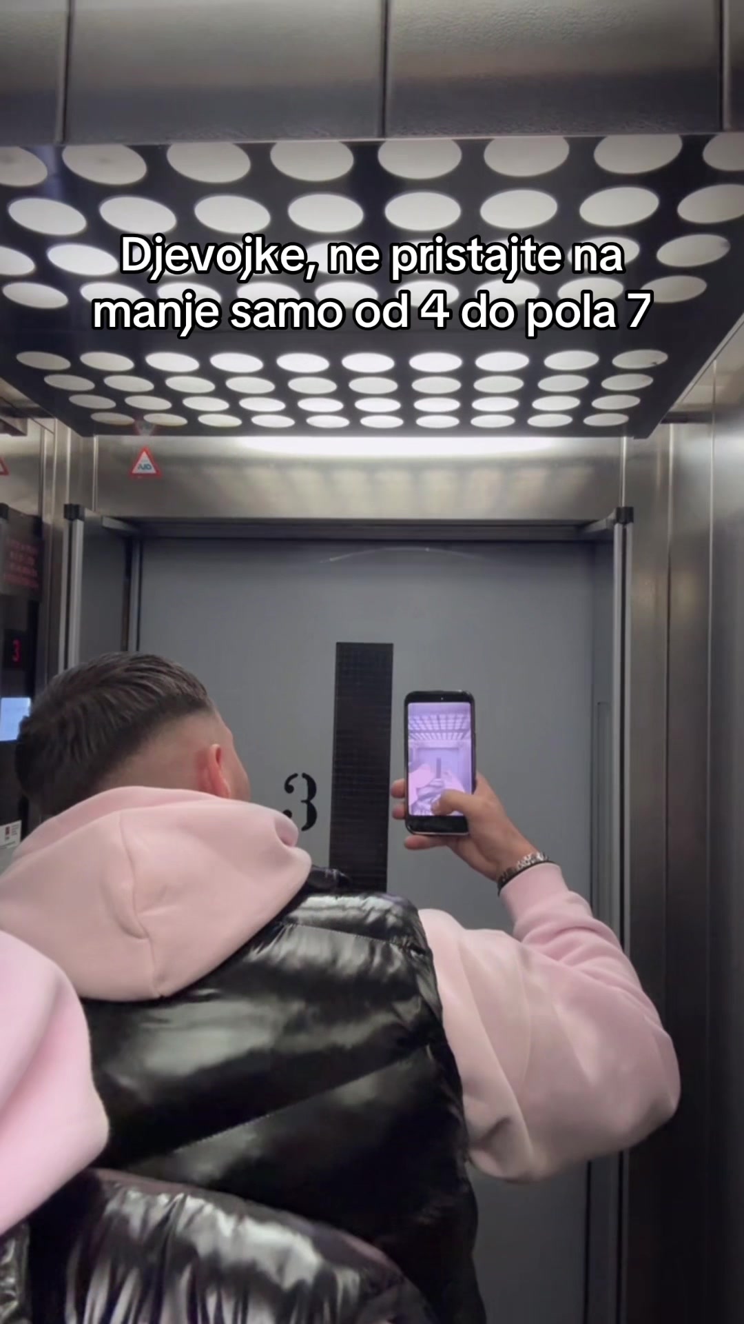 @Ｌｅｄｅｎｉ 🥶