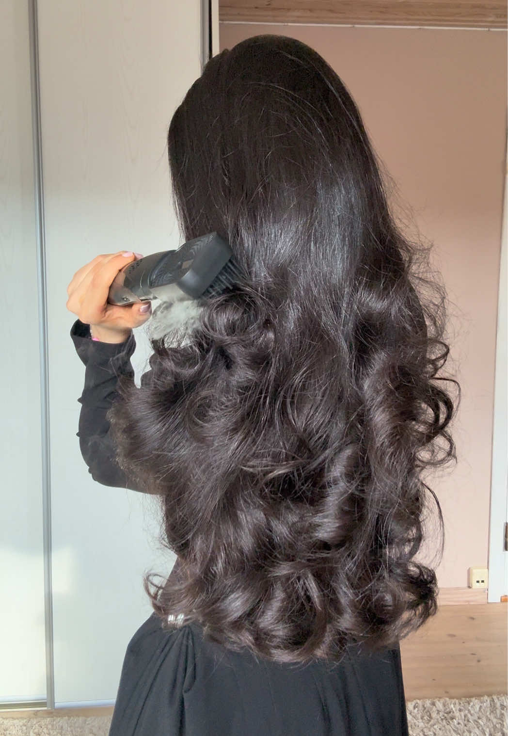 @Lanayasiz