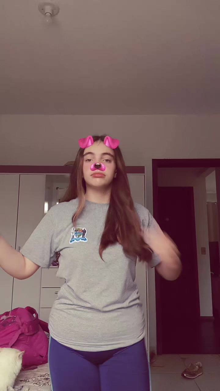 @La&iacute;s