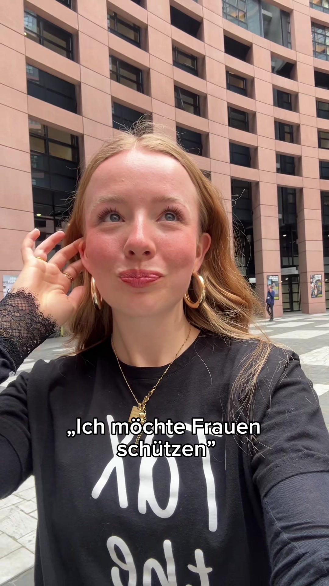 @Laura