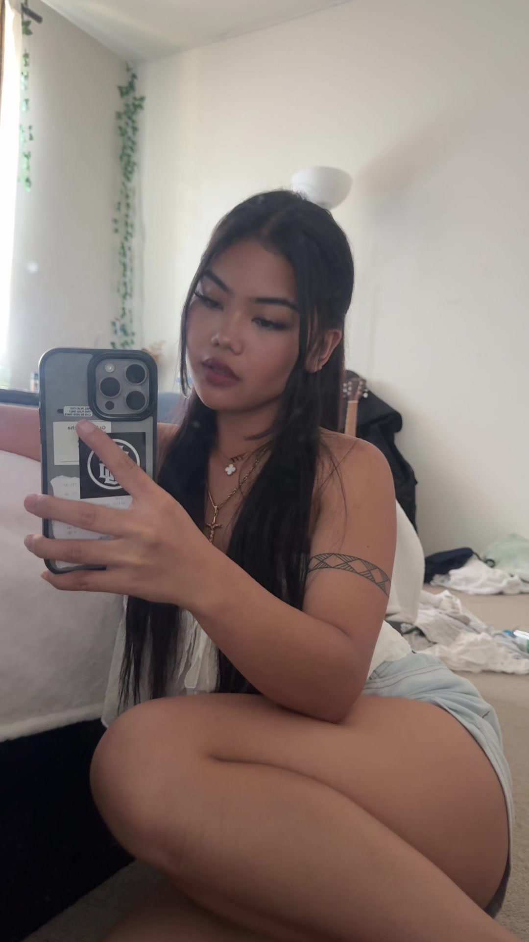 @️