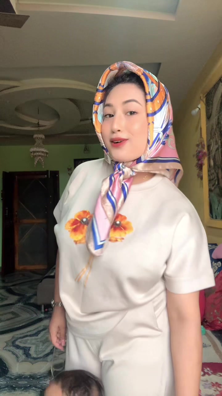 @Jenyshaa Adhikari🧿 (ゼーニ)🇯🇵