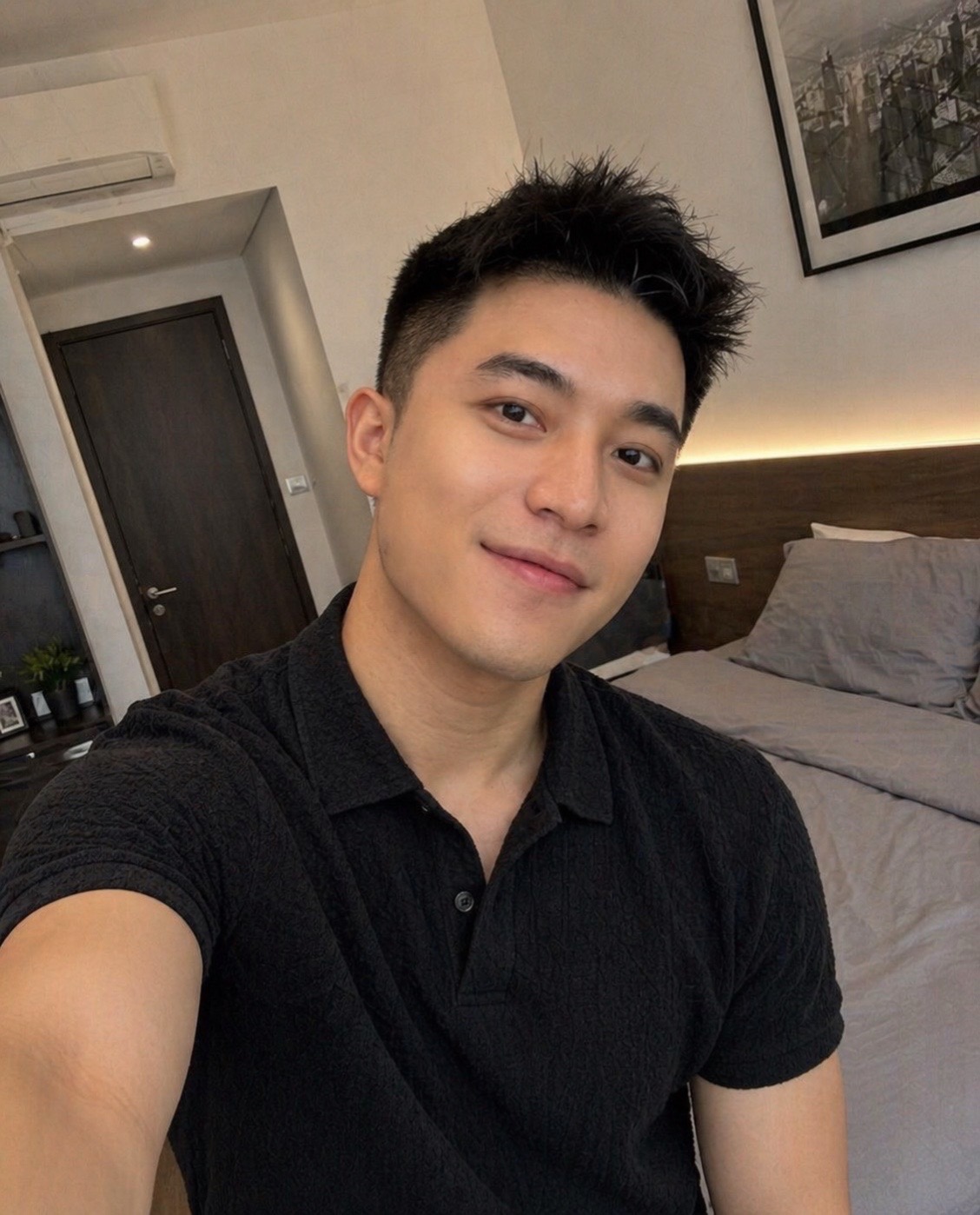 @킴 힐러리
