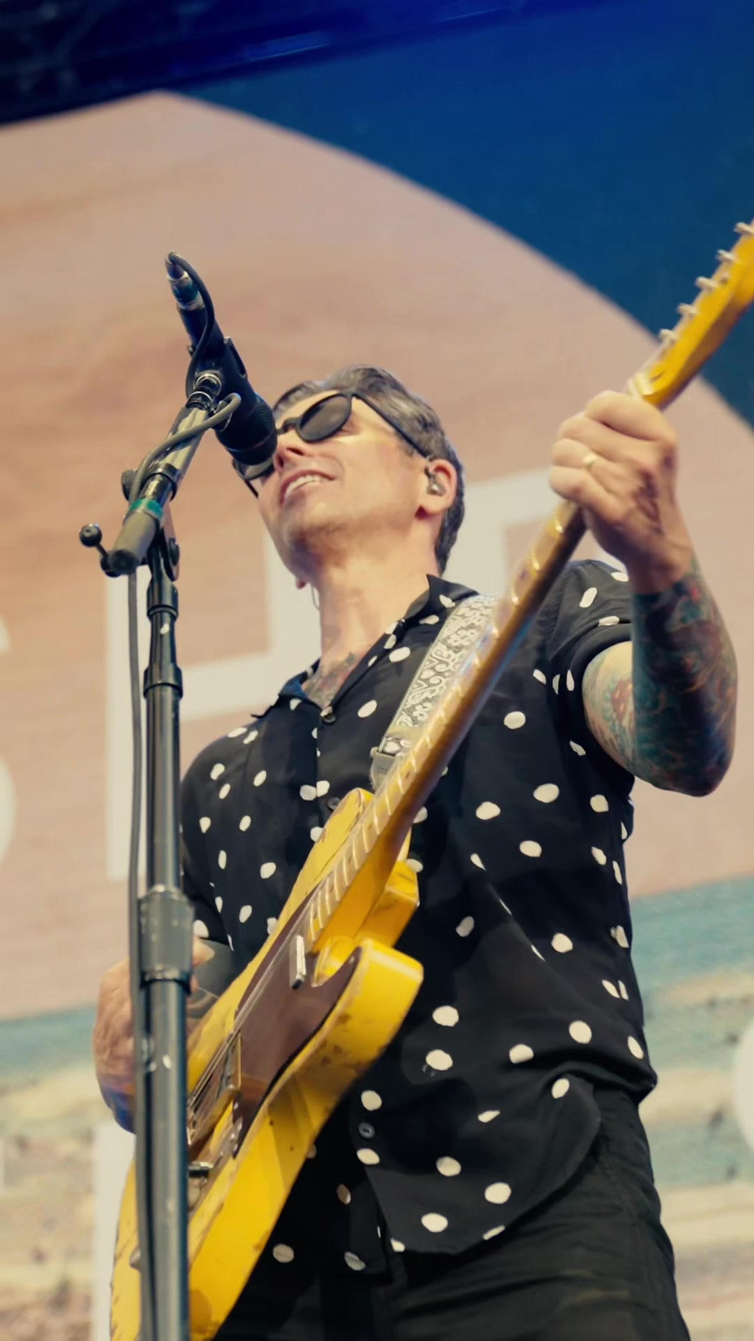 @Dashboard Confessional
