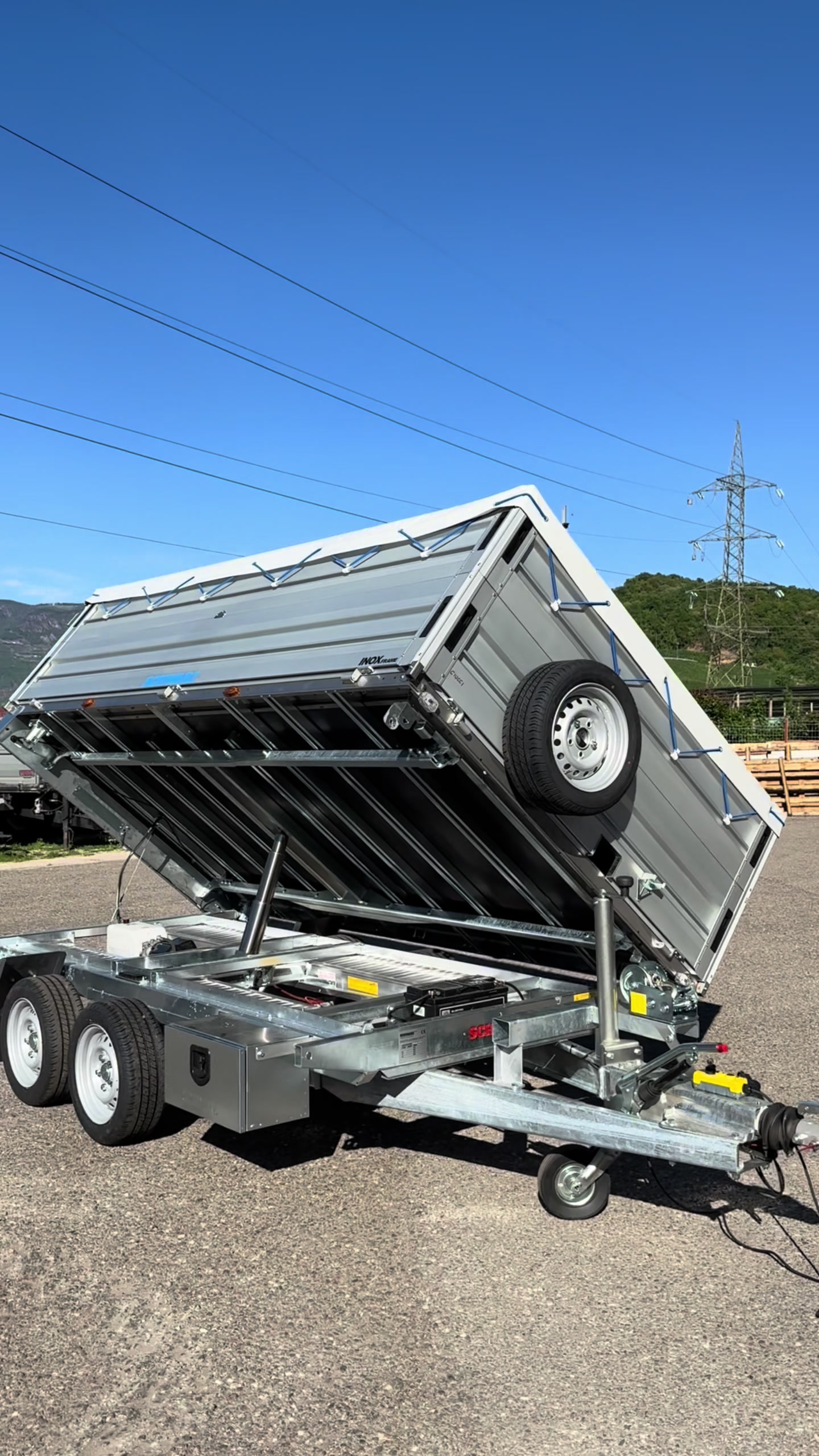 @Schwarz_trailers