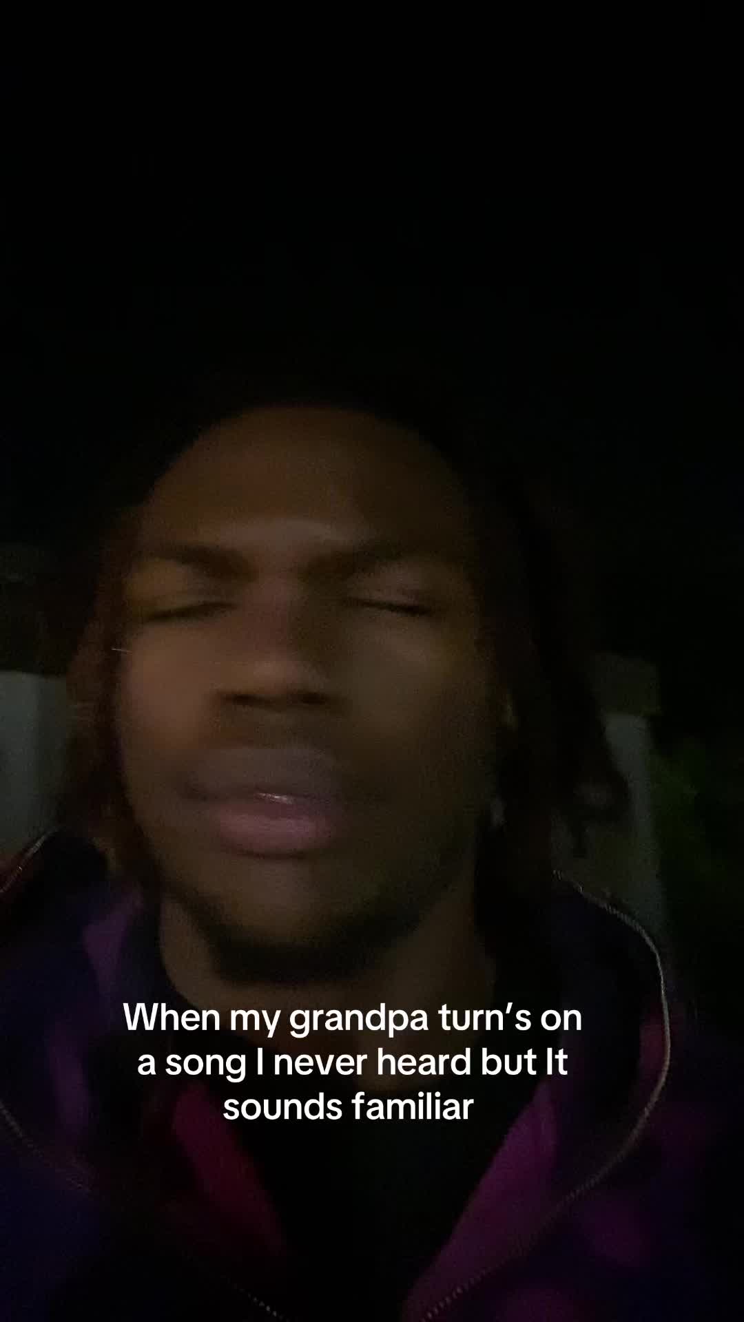@👾
