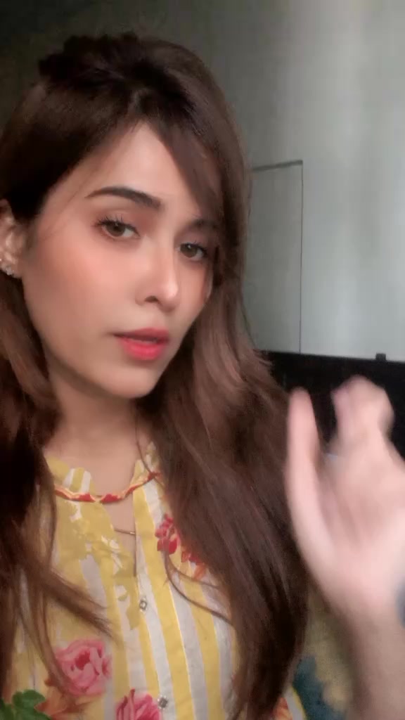 @pashtana nida khan