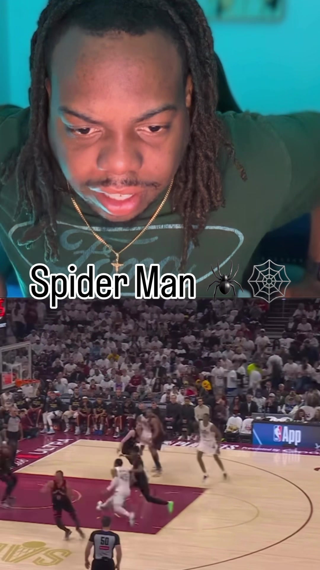 @TaeReacts