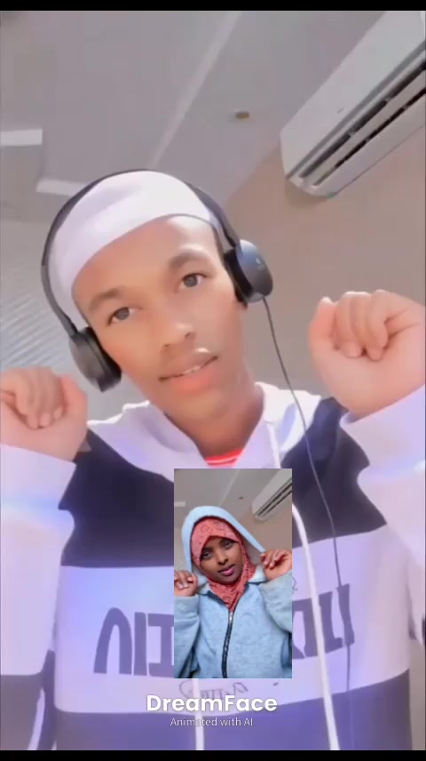 @🎧🌹Ṣụḍẹ&bull;3rd.star👌