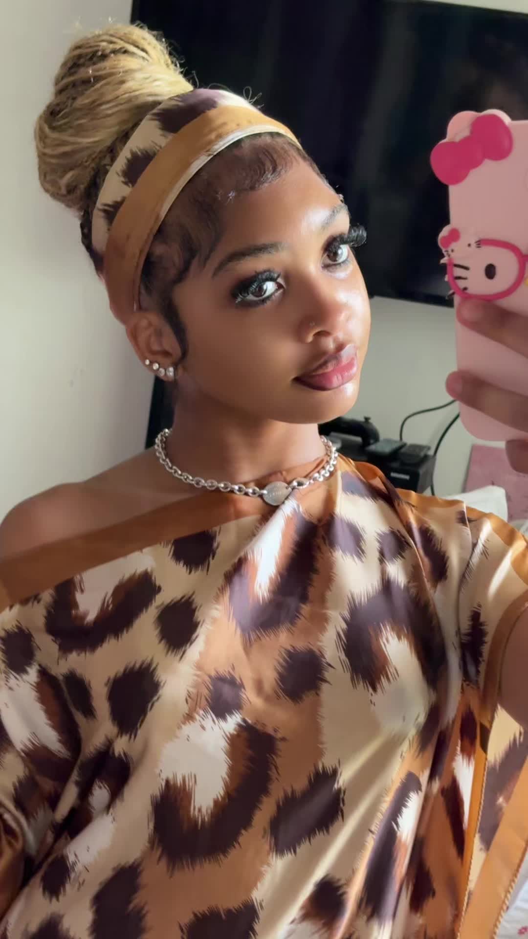 @𝐊 𝐀 𝐌 𝐎 𝐑 𝐀!!🦄🥹💐🤗