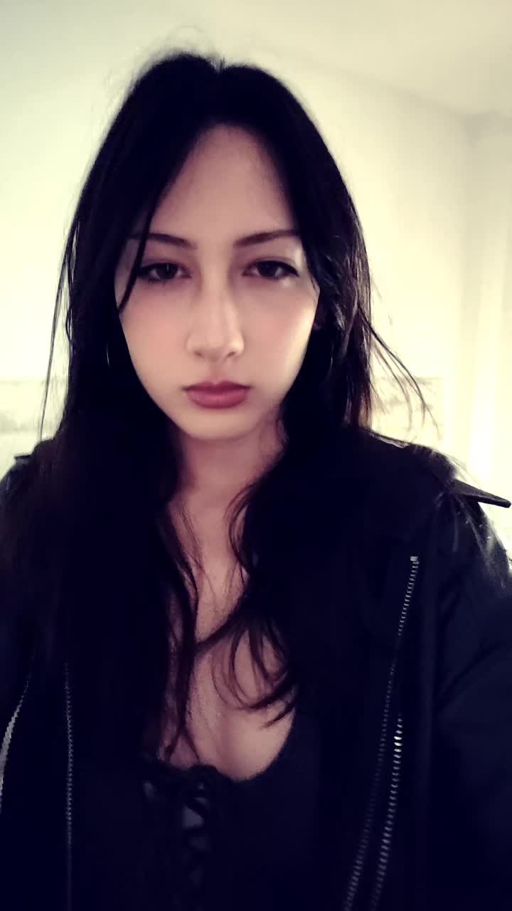 @danielaa
